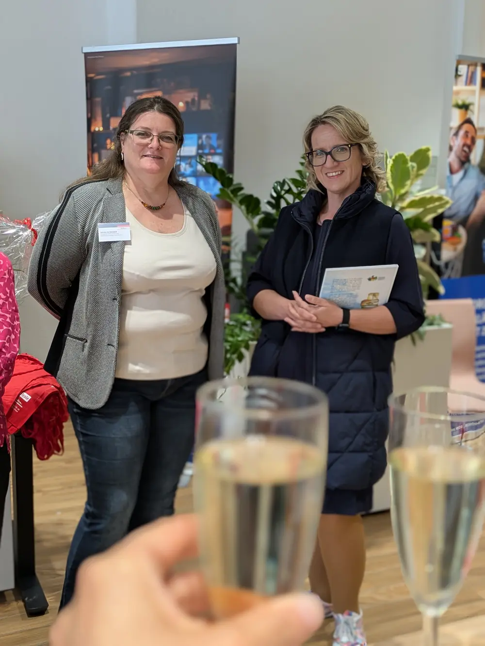 Silvia Scheerer & Arleen Becker