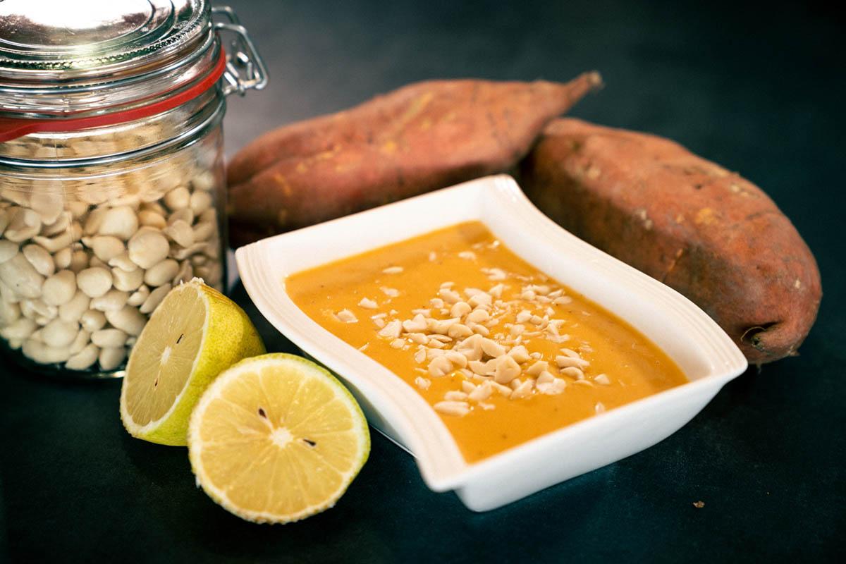 Süßkartoffel-Erdnuss-Suppe