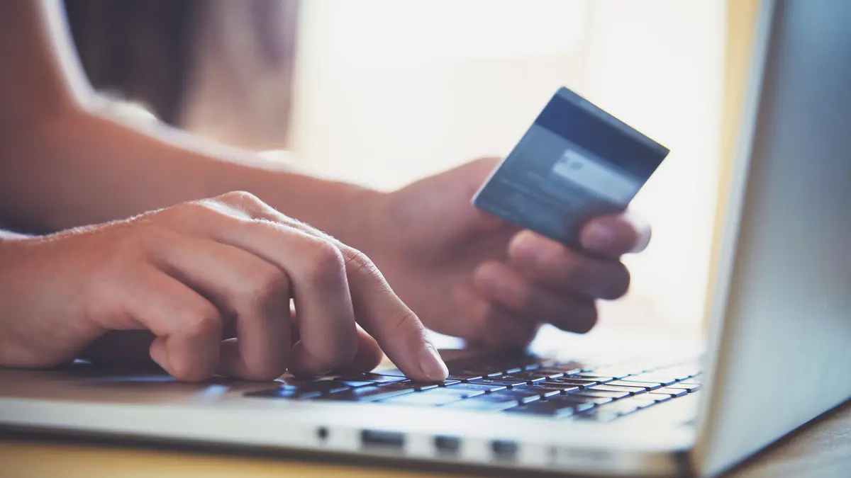 Online Shopping Kreditkarte
