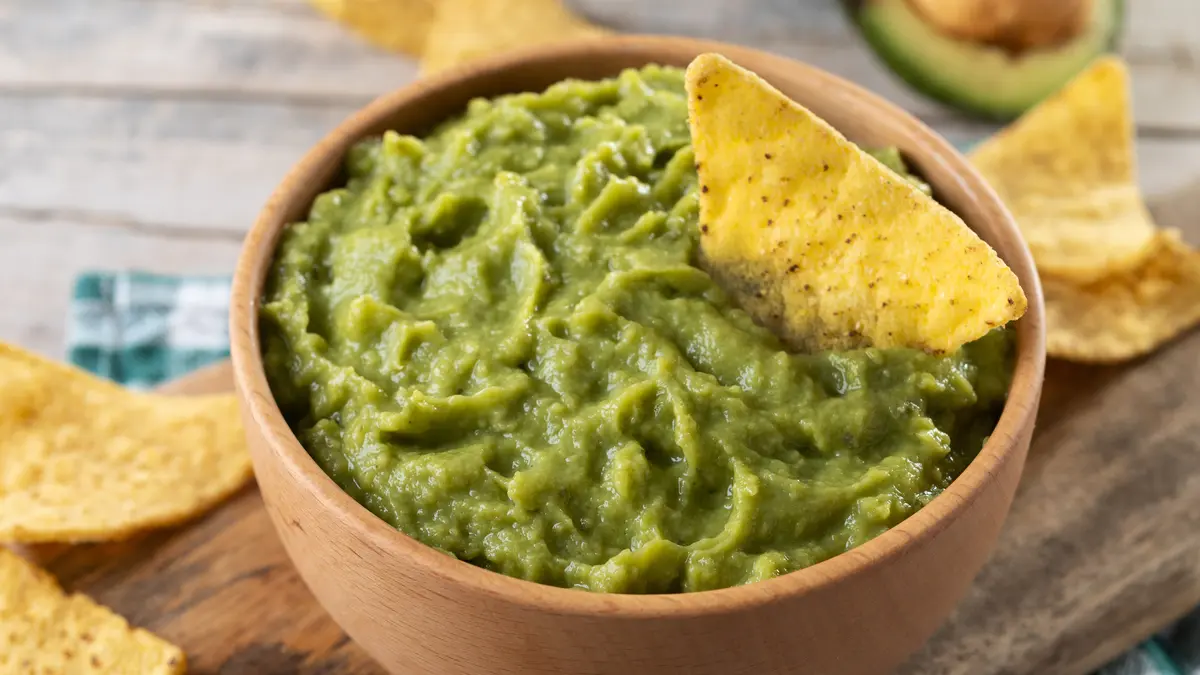 Guacamole mit Tortilla Chips