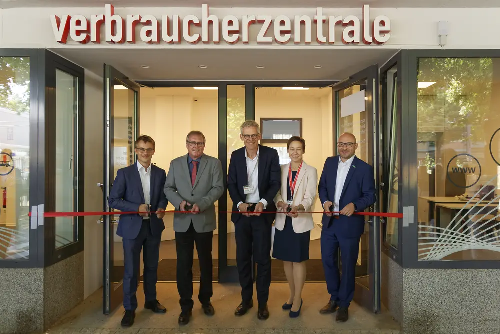 14. August 2019 Eröffnung des Beratungszentrums Frankfurt (Oder) VZB mit Verbraucherschutzminister Stefan Ludwig (c) Uwe Tuchen