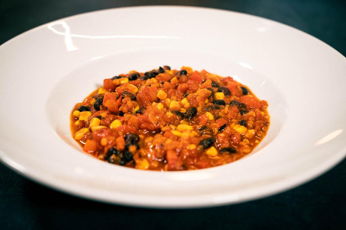 Linsen-Eintopf mit Chili