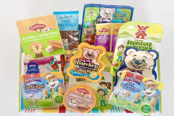 8 Packungen Kinderwurst