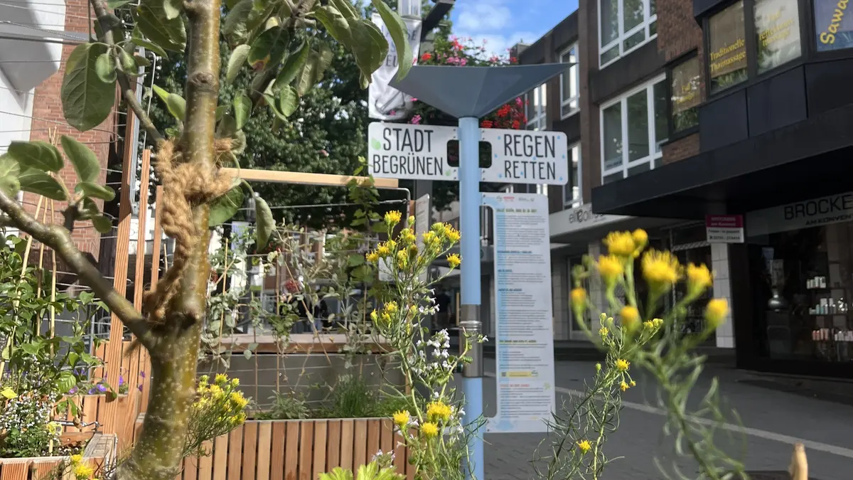 Interaktive Ausstellung "Regen retten - Stadt begrünen"