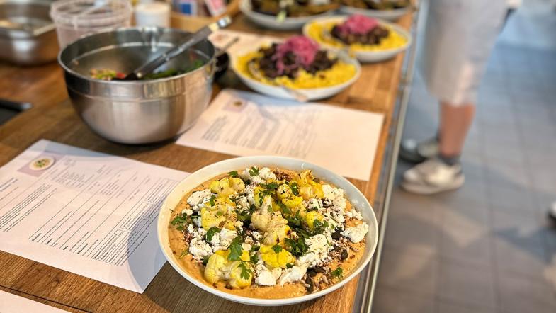 Essen, auf Tellern angerichtet