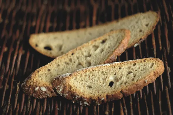 Drei Brotscheiben