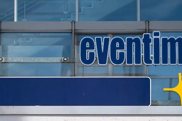 eventim Schriftzug am Firmengebäude