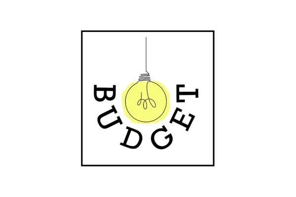 Glühbirne mit Schriftzug Budget
