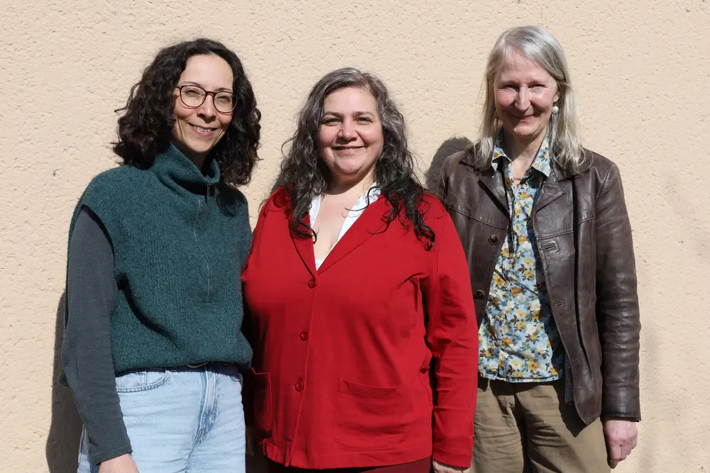 Teamfoto der Mitarbeitenden der Stromhelfer bei der Verbraucherzentrale Saarland. 