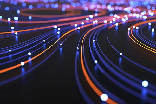 Was Unternehmen mit Nutzerdaten machen: Farbige Lichtspuren simulieren eine Datenspur  