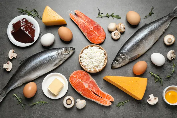 Vitaminhaltige Lebensmittel Fisch Ei Käse Pilze