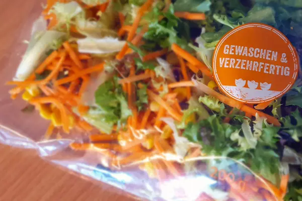 Beutel mit gemischtem Salat