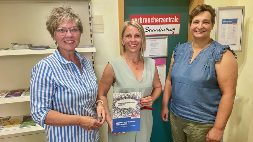 Übergabe des Forderungskatalogs an MdL Poschmann