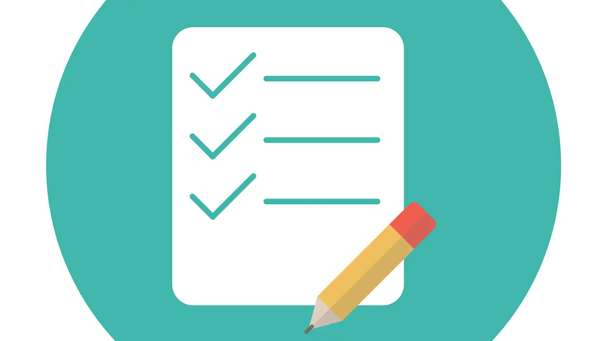 Checkliste mit Stift