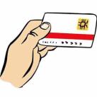 Hand hält Kreditkarte, © Reinhild Kassing