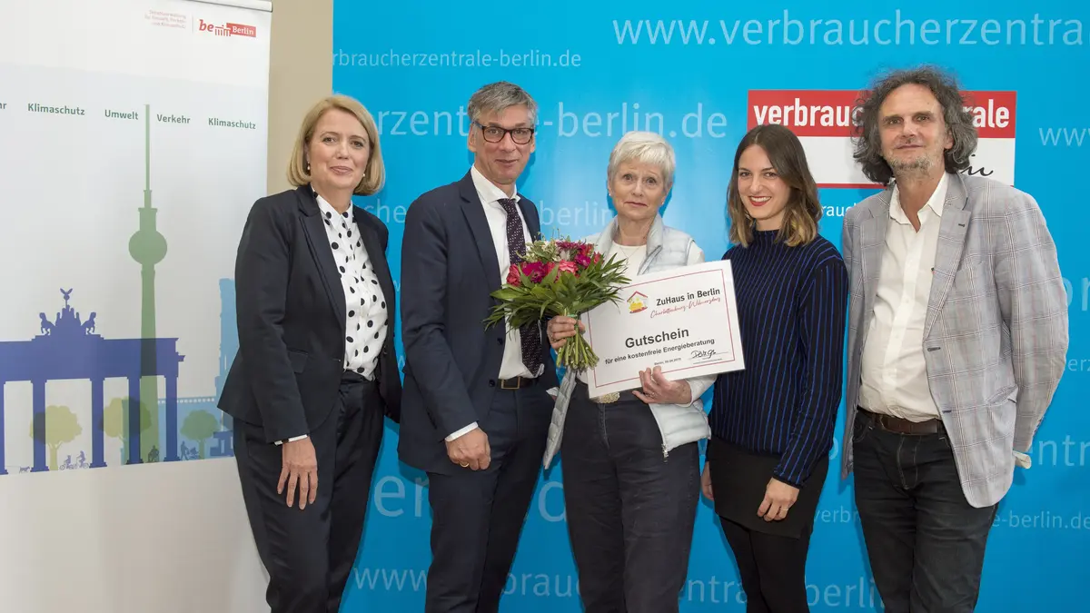 Gruppenfoto zuHaus in Berlin Auftakt Charlottenburg-Wilmersdorf