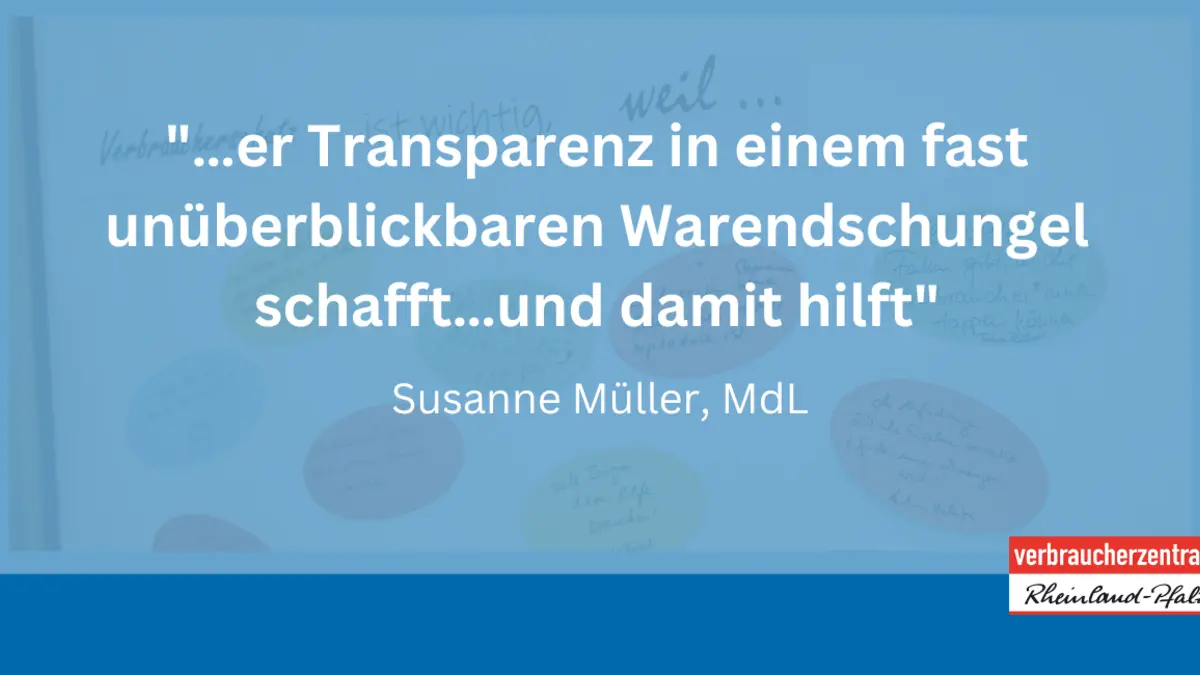 Eine blaue Folie mit einem Zitat in weißer Schrift.