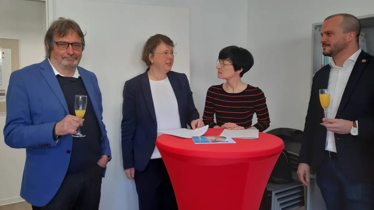 V. l. n. r.: Armin Waldbüßer (MdL), VZBW-Vorständin Cornelia Tausch, Heidelberger Bürgermeisterin Stefanie Jansen, Jan-Peter Röderer (MdL).