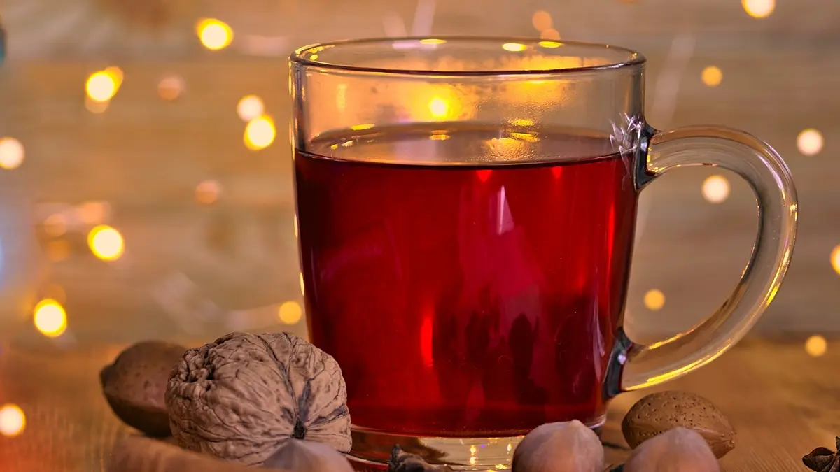 Glühwein – in weihnachtlicher Deko