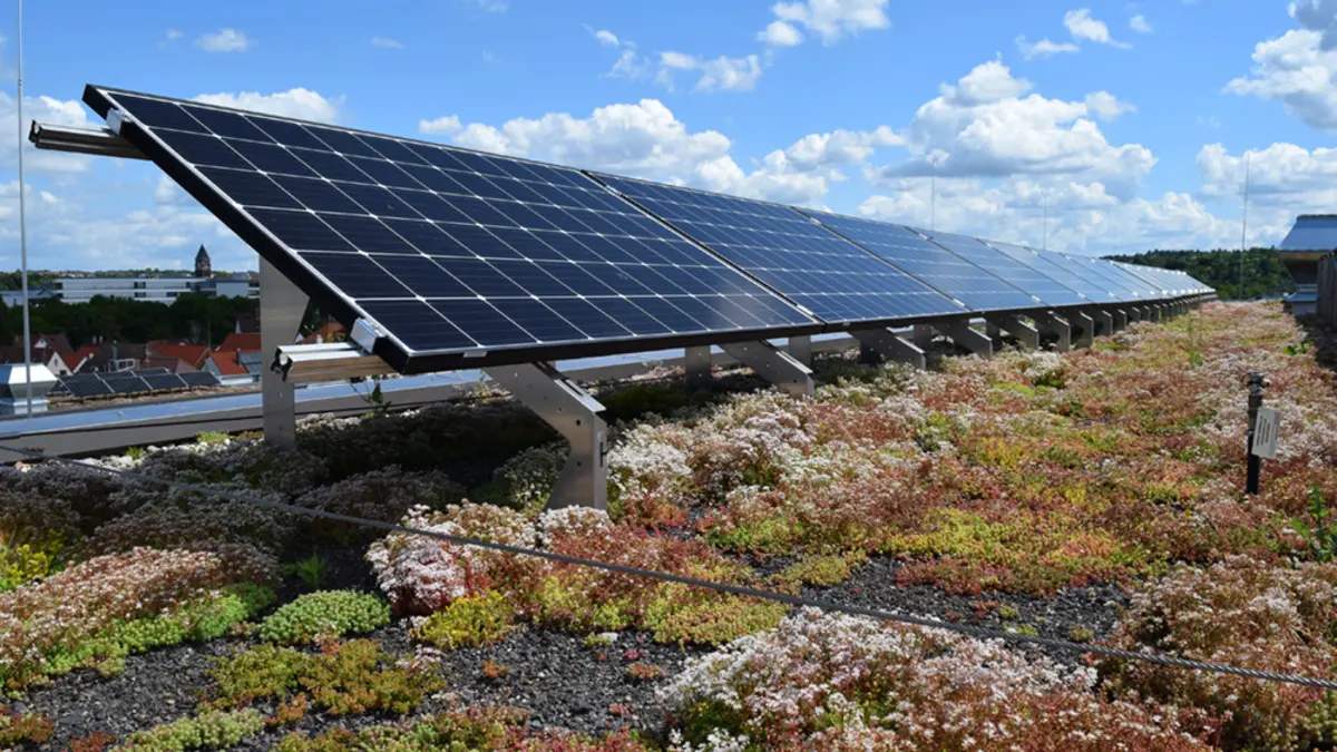 Solarpanel auf einem Dach