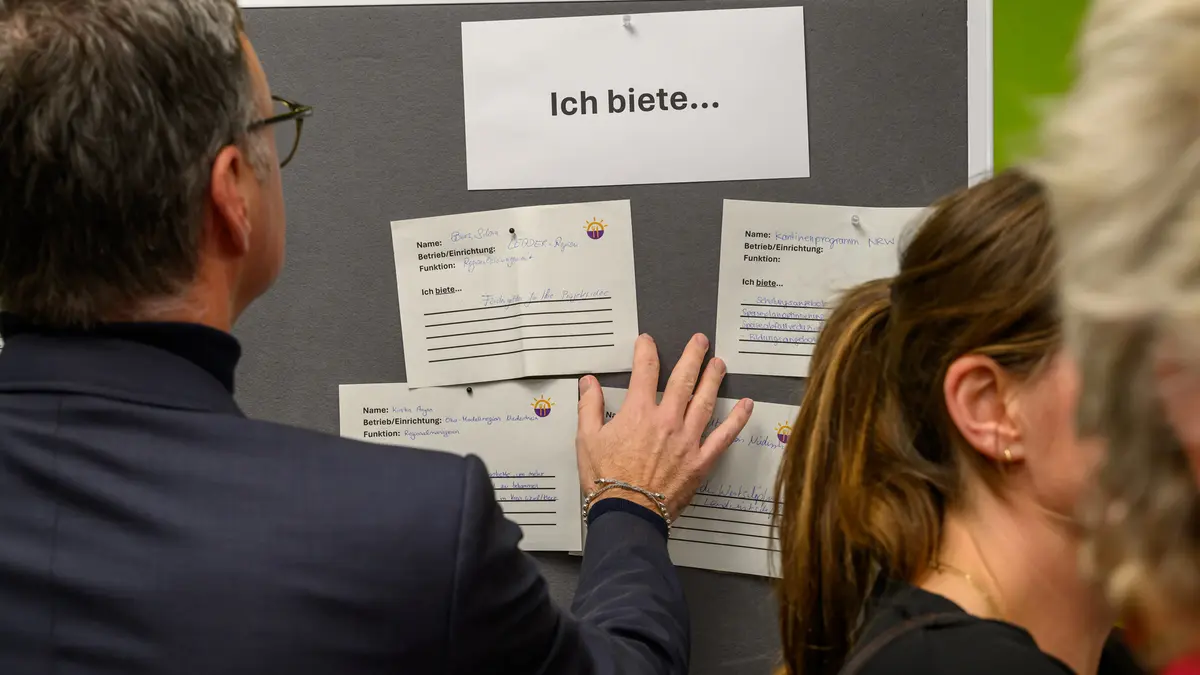 Verschiedene Akteure finden sich für eine Zusammenarbeit