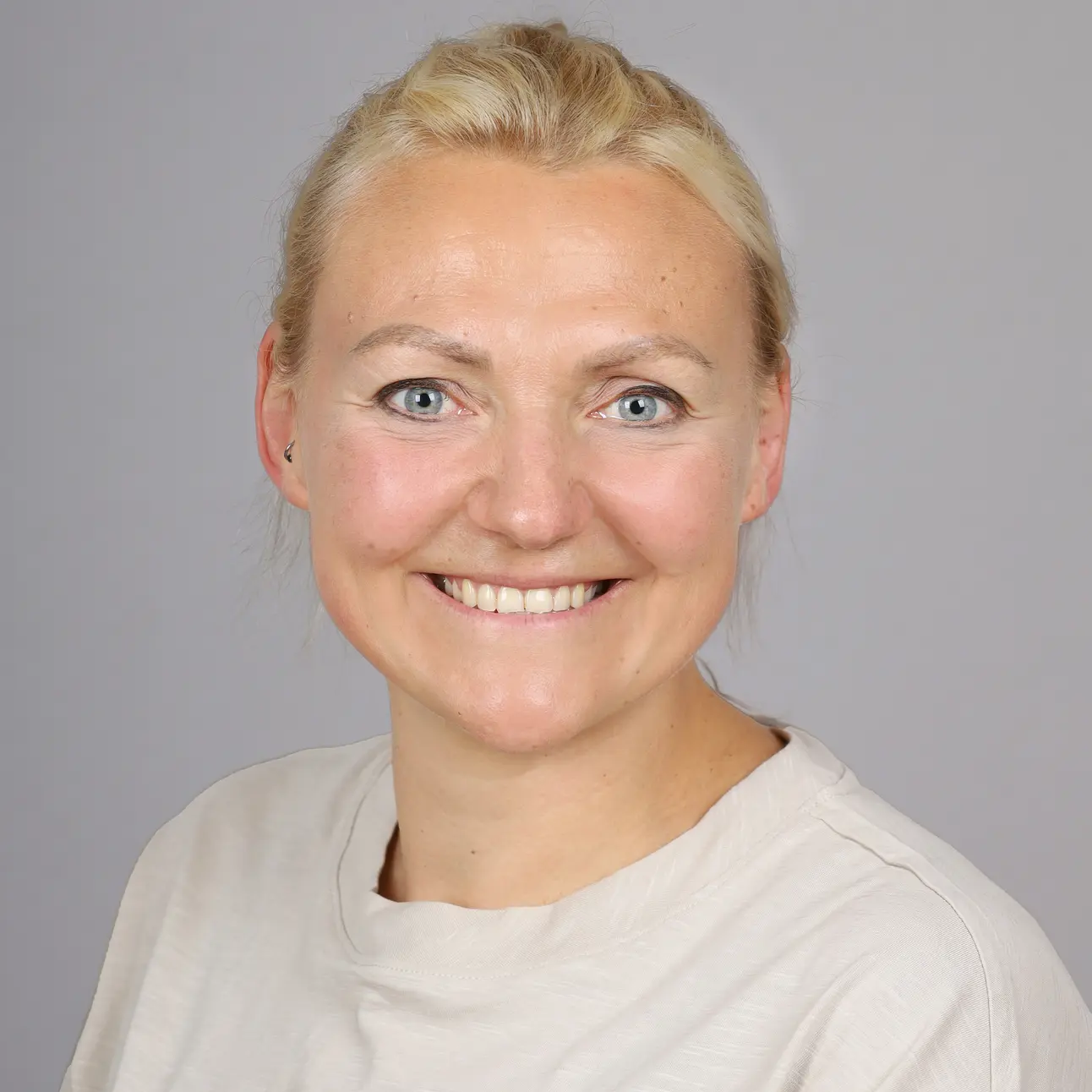Annika Barkhoff, Assistentin