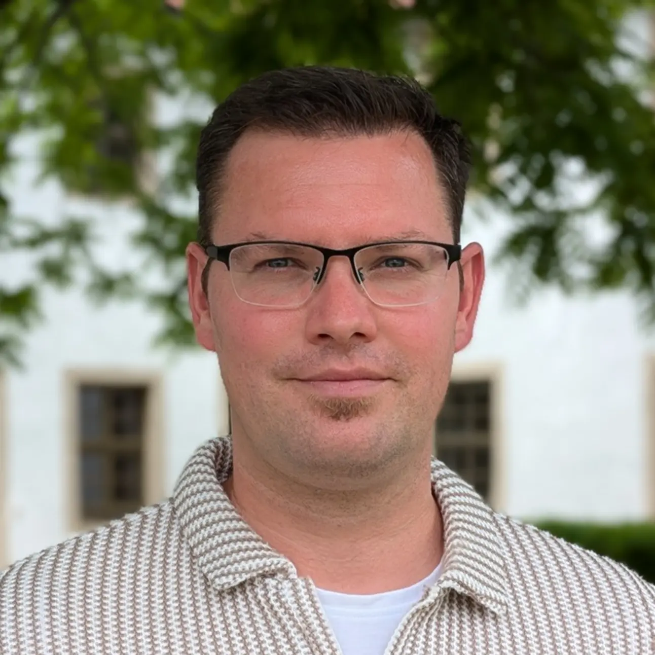 Matthias Rolle, Berater für Finanzen und Versicherungen, im Portrait.