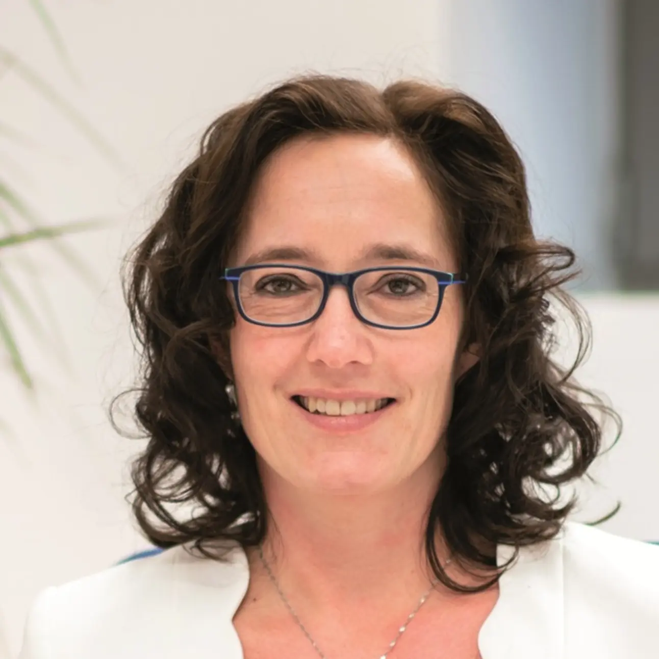Rebecca Bergmann, Leiterin der Beratungsstelle Erfurt, im Portrait.