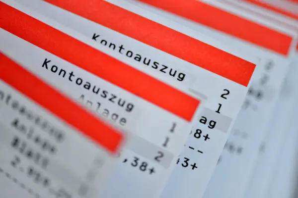 Mehrere Kontoauszüge