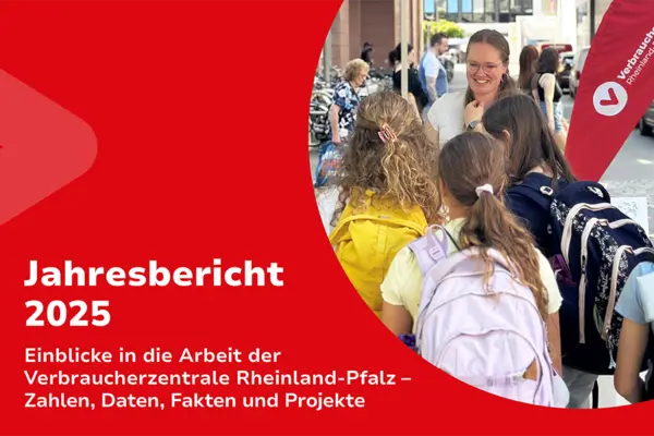 Eine Frau mit einer Kindergruppe